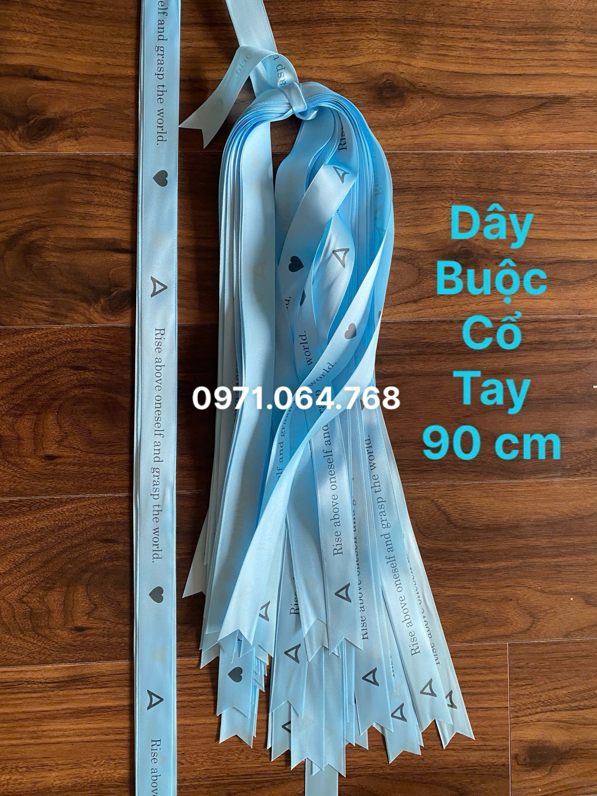 Xưởng in dây ruy băng logo buộc cổ tay 2,5 x 90 cm tại Hà Nội